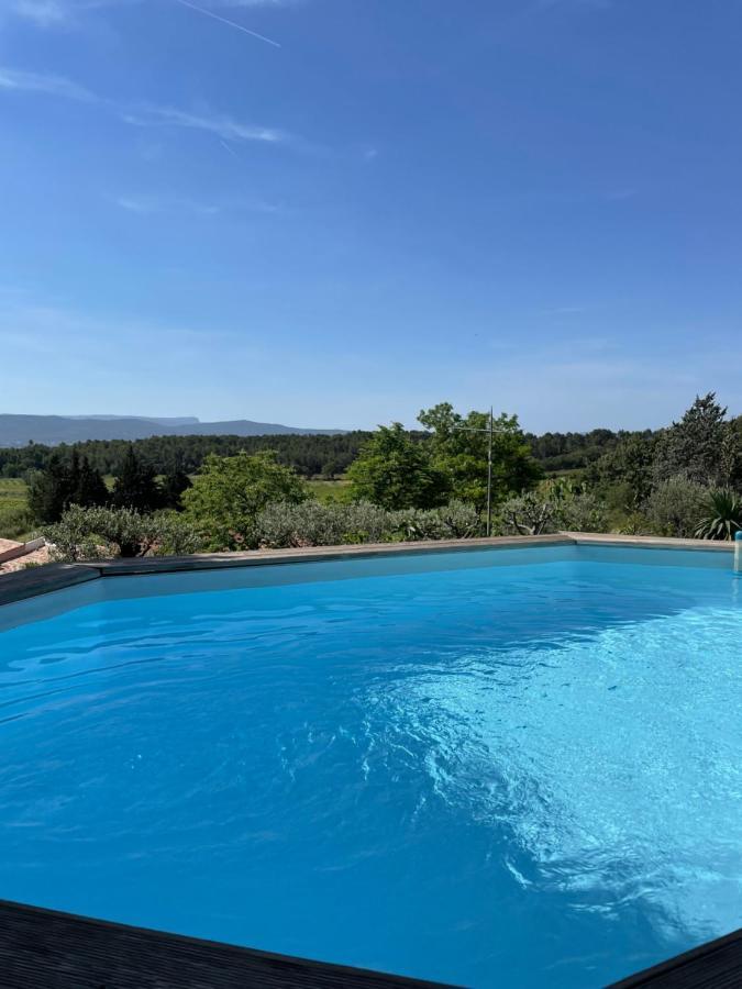 Вилла Sainte Victoire Le Cabanon Puyloubier Экстерьер фото